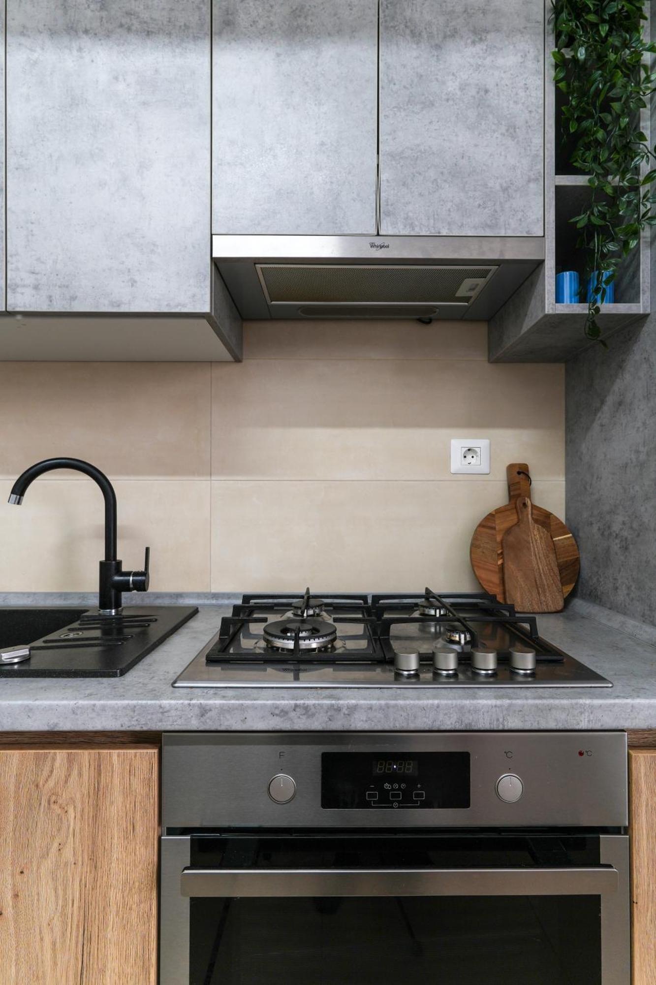 Amalia - Quiet 1Br Apartment With Parking & Wi-Fi Bukareszt Zewnętrze zdjęcie